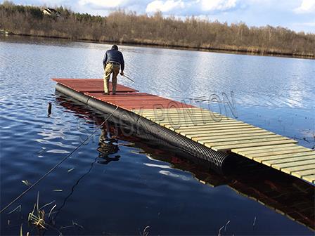 сборка причала для маломерных лодок на реке в Ленинградской  области
